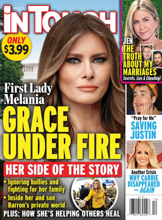 Illustration for article titled This Week In Tabloids: Currently Accepting Conspiracy Theories on the Demise of Taylor Swift's 'Girl Gang'!